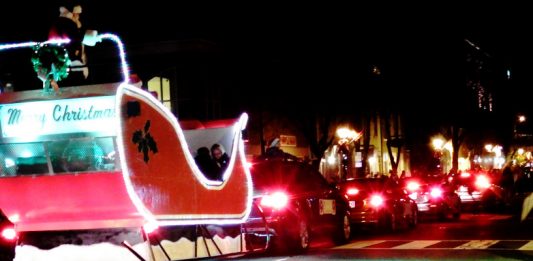 Fredericksburg Kicks off the Holiday Season with Community Events