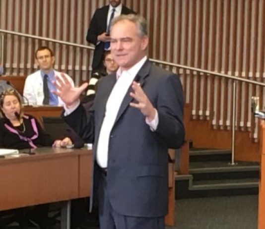 Senator Tim Kaine Talks Obamacare Repeal with UVa Medical Students