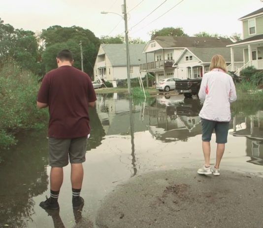 Documentary: Catch the King Breaks Tide-Mapping Records