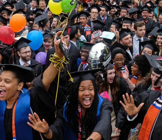 Class of 2020 will walk the Lawn after the class of 2021: Fourth years react